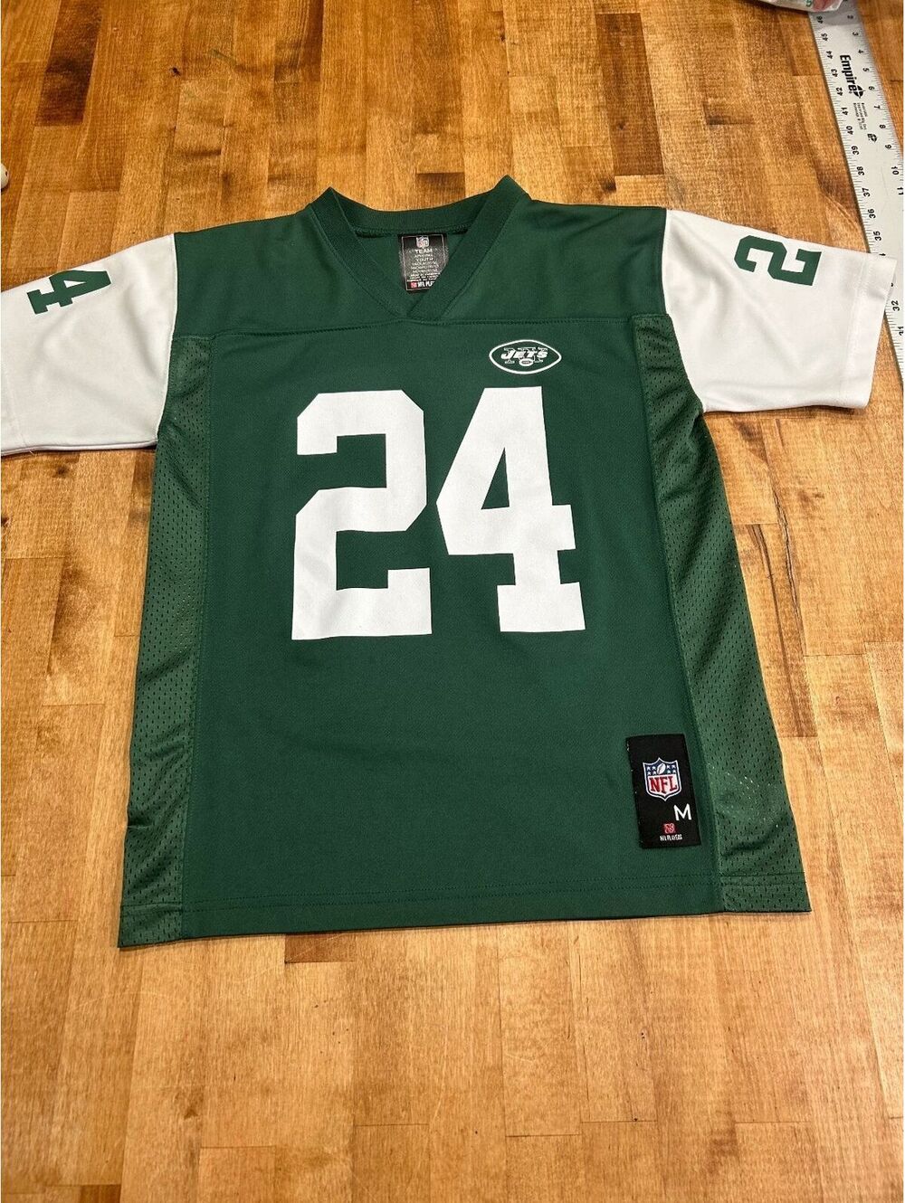 NFL Team Apparel New York Jets Revis #24 Youth Football Jersey Medium 10/12